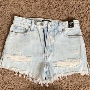 Abercrombie & Fitch high Rise Jean Shorts